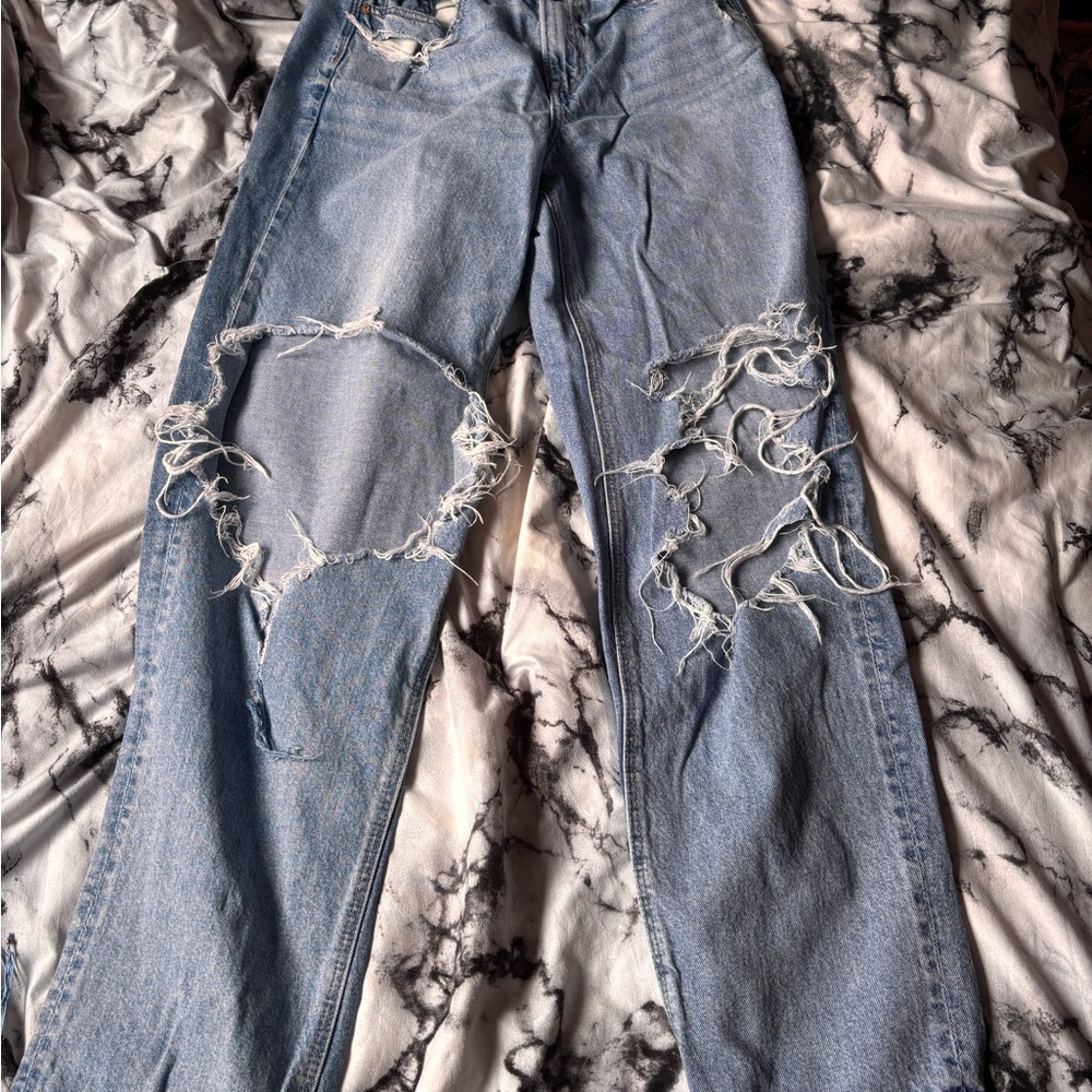 Light Blue Distressed Women's Jeans - Casual Ripped Denim